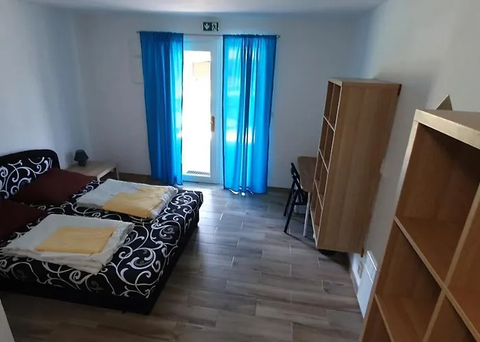 Juniorcamp Nova Zivohost منتزه العطل Křečovice